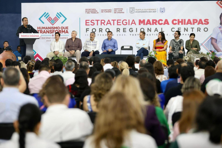 Convoca Eduardo Ramírez a las y los emprendedores a trabajar en unidad para fortalecer el desarrollo económico y turístico.