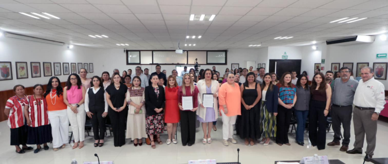 Valeria Rosales participa en firma de convenio interinstitucional en el IEPC Chiapas.