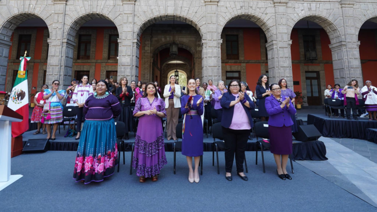 Gobierno de México conmemora el 8M en Palacio Nacional con la presidenta Claudia Sheinbaum