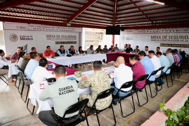 Angel Torres y autoridades refuerzan estrategias de seguridad en la Región 11