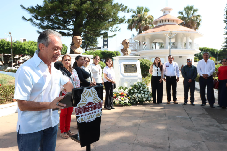 Villaflores rinde homenaje a José Emilio Grajales Moguel en su 153 aniversario