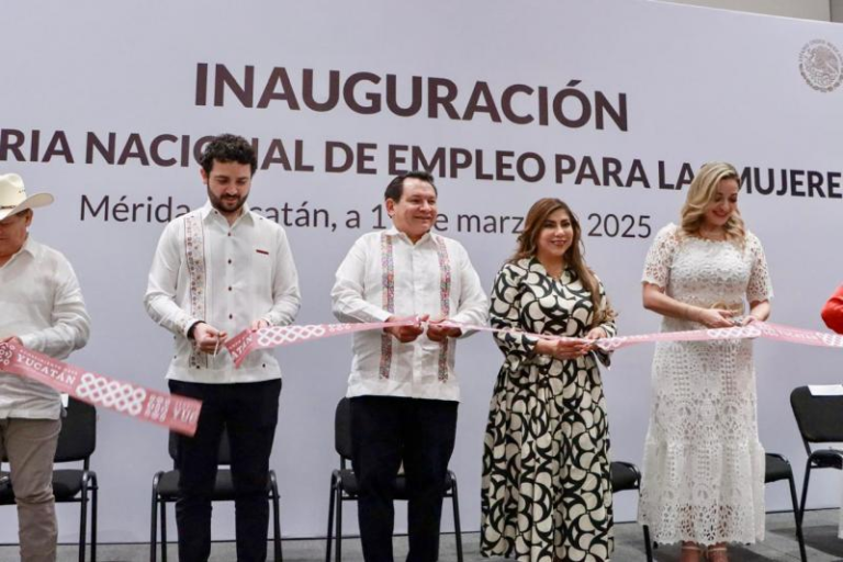 Yucatán impulsa empleo y apoyo financiero para mujeres con la Expo Empleo 2025