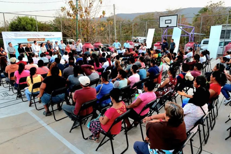 Almacenamiento Seguro y Láminas para una Mejor Vivienda, transforman vidas en Tuxtla