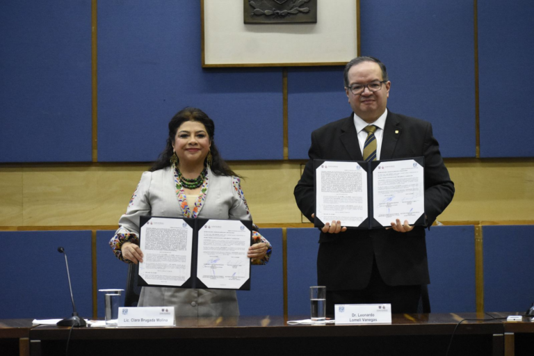 La Jefa de Gobierno, Clara Brugada y el Rector de la UNAM, Leonardo Lomelí firman convenio en materia de Educación, Innovación y Justicia Social