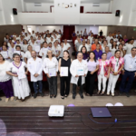 Valeria Rosales reconoce la labor de las mujeres en la medicina durante presentación de documental