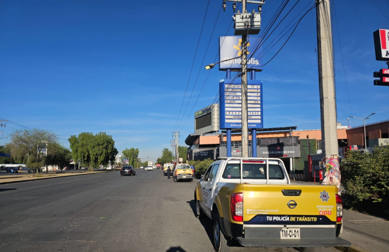 Gobierno de Cuautitlán Izcalli libera la vía pública en Av. Huehuetoca para mejorar movilidad y seguridad