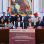 Migrantes repatriados accederán a más apoyos con nuevo convenio entre el Gobierno de la Ciudad y el IPAM