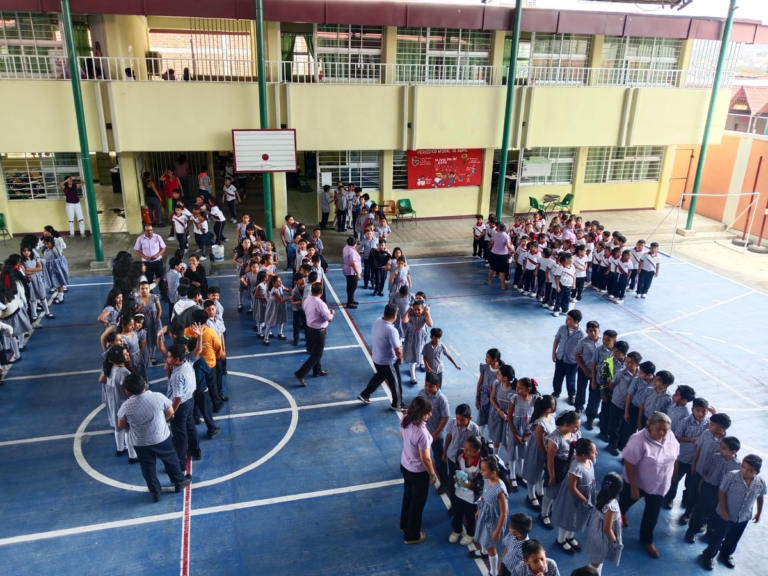 Villaflores participa con éxito en el Simulacro Nacional 2025 para fortalecer la cultura de la prevención