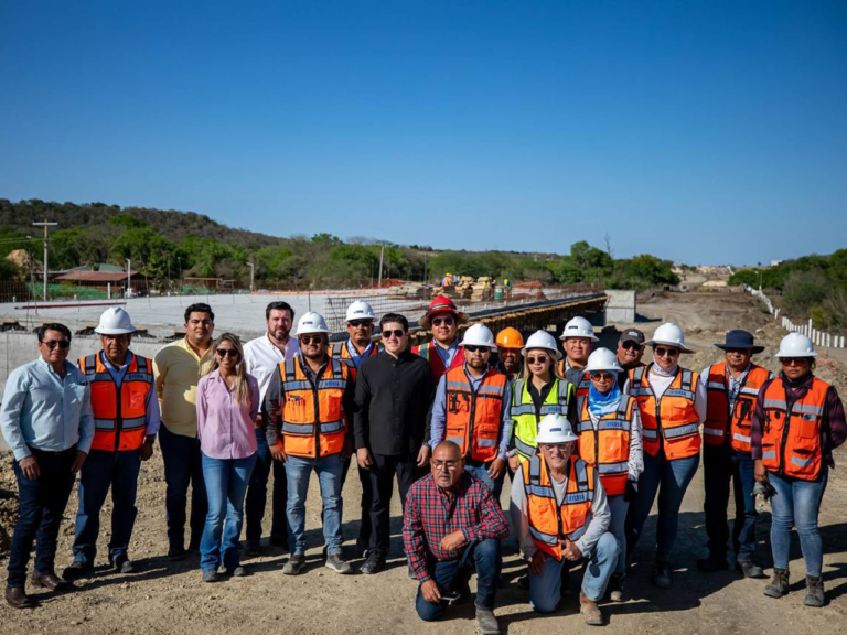 Carretera Interserrana avanza y promete revolucionar la movilidad en Nuevo León: Samuel García