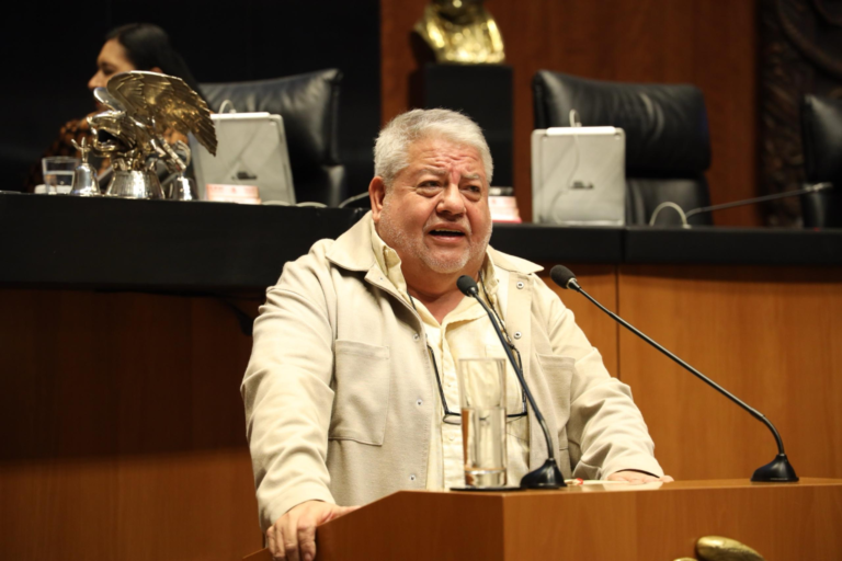 Manuel Huerta rememora la Gesta Heroica de Veracruz y refrenda lealtad a la patria desde el Senado