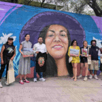 Muralistas de Iztapalapa transforman Escobedo con arte que une culturas y territorios