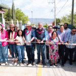 Junto a vecinas y vecinos, Ángel Torres inaugura la calle Río Lacantún, en la colonia Loma Bonita