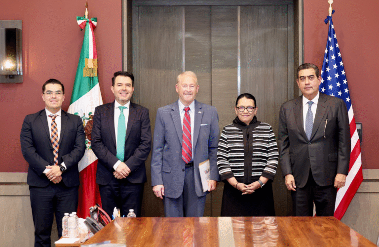 Rosa Icela Rodríguez y embajador de EE.UU. reafirman colaboración bilateral con respeto a la soberanía