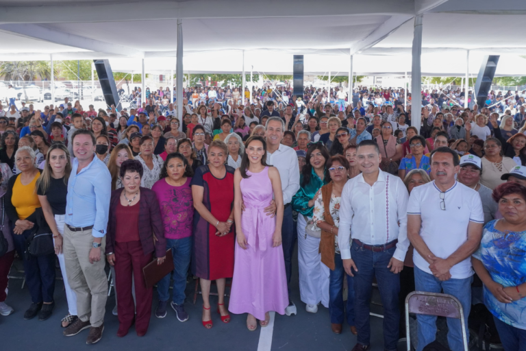 Pepe Chedraui celebra el Día de las Madres en la Laguna de Chapulco y reconoce su papel en la sociedad poblana
