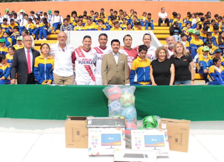 UDEP y Centros Escolares firman convenio para impulsar formación académica y deportiva en Puebla