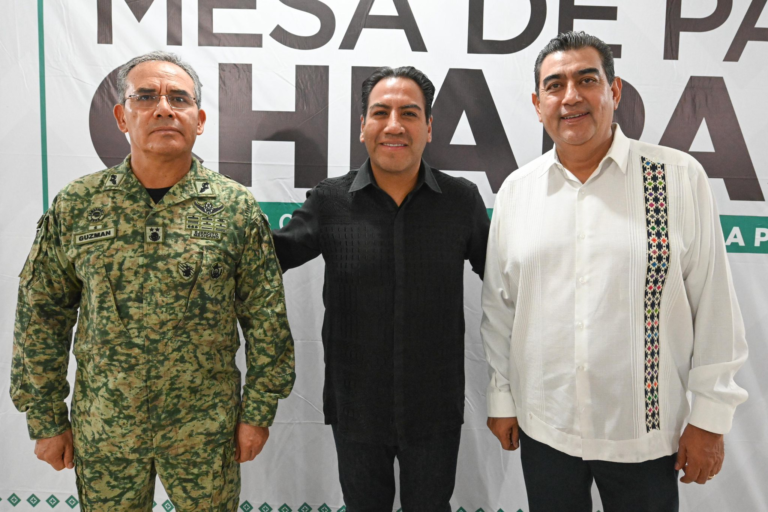 Refuerzan coordinación en Chiapas con el comisionado del INM en la Mesa de Paz