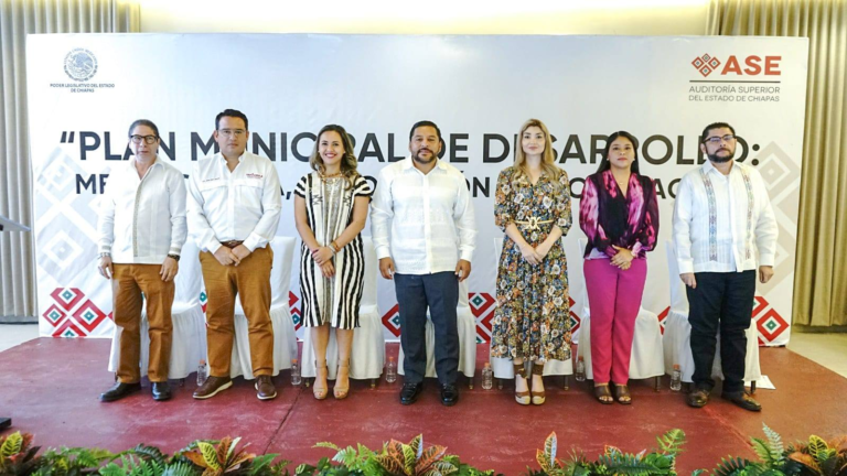 Ayuntamiento de Tapachula fortalece capacidades administrativas con capacitación en planeación y fiscalización