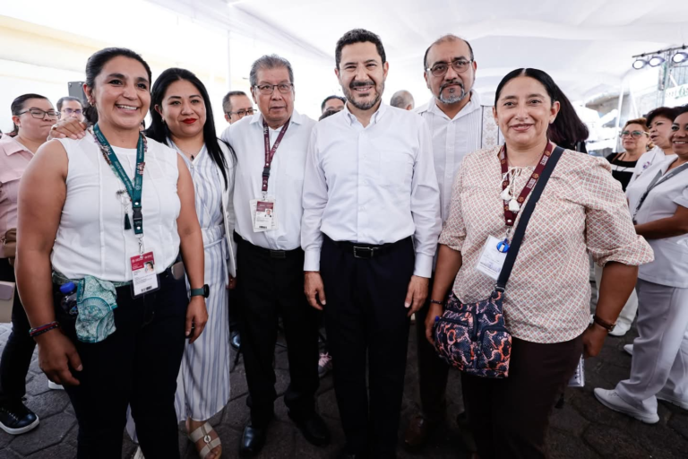 Condonan deudas históricas y garantizan el derecho a la vivienda de pensionados