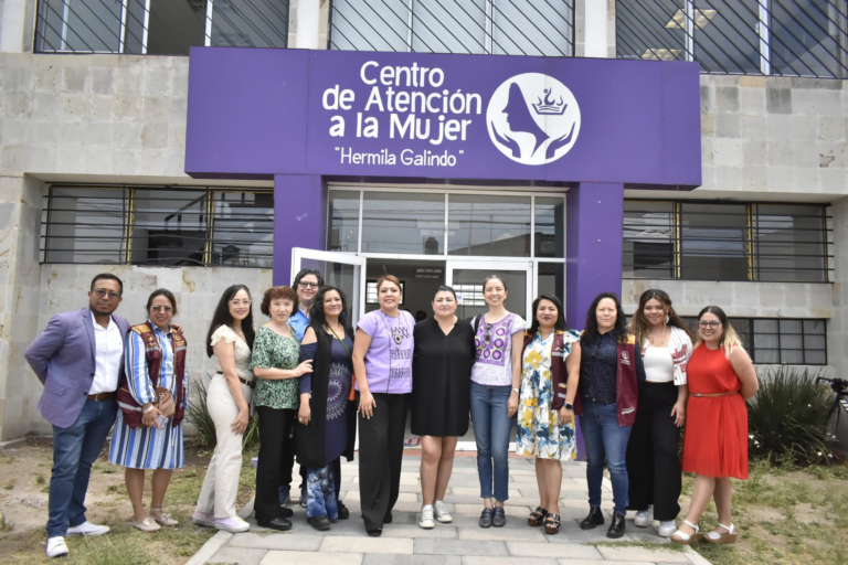 Tláhuac refuerza atención a mujeres con recorrido en la Casa de la Paz de Santa Catarina Yecahuitzotl