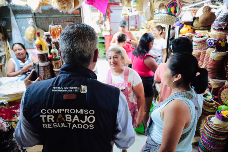 Anuncia Ángel Torres rehabilitación del mercado Dr. Rafael Pascacio Gamboa, en Tuxtla