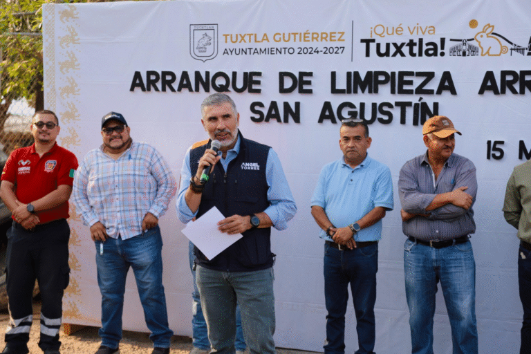 Inicia Tuxtla Gutiérrez limpieza del arroyo San Agustín como medida preventiva ante lluvias