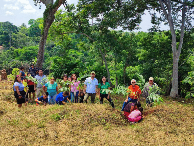 Tapachula impulsa reforestación en ejido 21 de Marzo rumbo al Día de la Diversidad Biológica