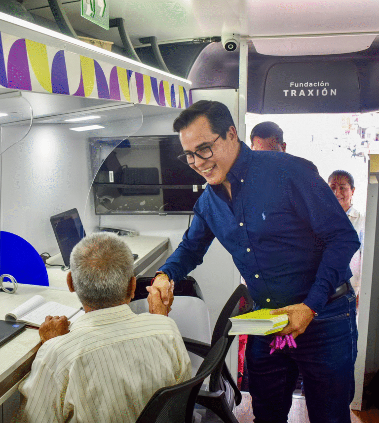 La “Ruta por la Educación” llega a Berriozábal como parte del programa estatal “Chiapas Puede”
