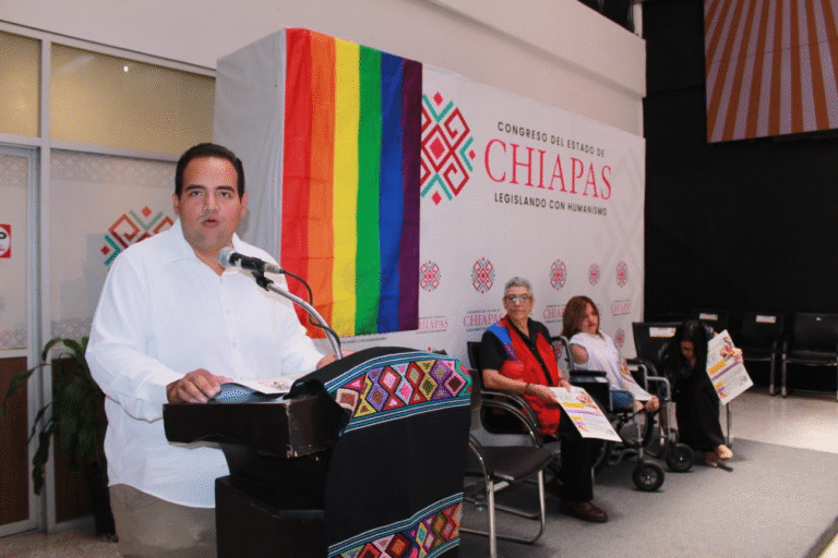 Convocan a participar en el “1er Parlamento LGBT para Políticas Públicas Interculturales”