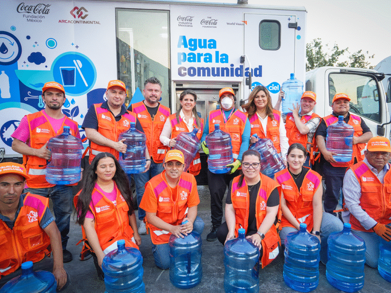 Gobierno de Nuevo León, Arca Continental y Heineken llevan agua potable a más de 31 mil personas
