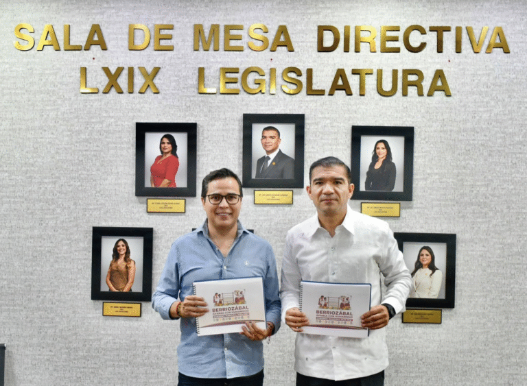 Berriozábal presenta proyecto para regular el Fundo Legal y otorgar certeza jurídica a miles de familias