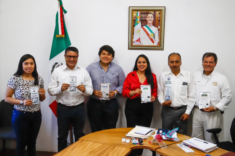 Presentan en San Pedro Cholula biofertilizantes innovadores para el cuidado del suelo