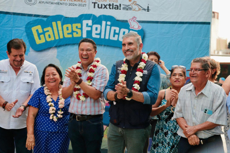 Inaugura Ángel Torres otra calle nueva en San Pedro Progresivo
