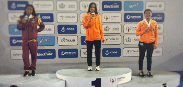 Brilla Veracruz en el arranque de la Olimpiada Nacional de Natación con cinco medallas de plata