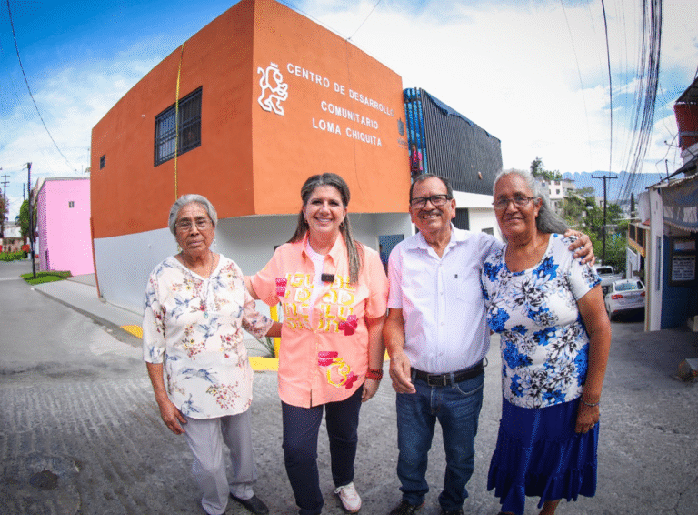 Martha Herrera inaugura remodelación y ampliación del Centro Comunitario Loma Chiquita en Monterrey