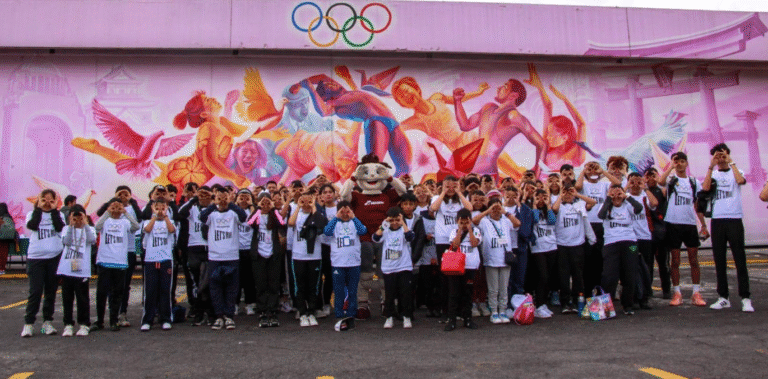 Niñas, niños y jóvenes de Puebla viven experiencia olímpica en el Comité Olímpico Mexicano