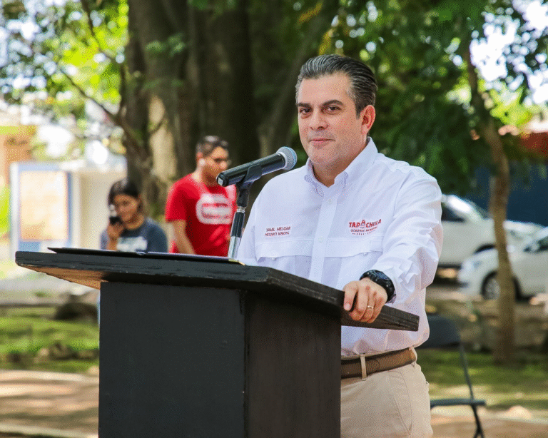 Yamil Melgar inicia rehabilitación del Parque Laureles 2 con apoyo de OXXO