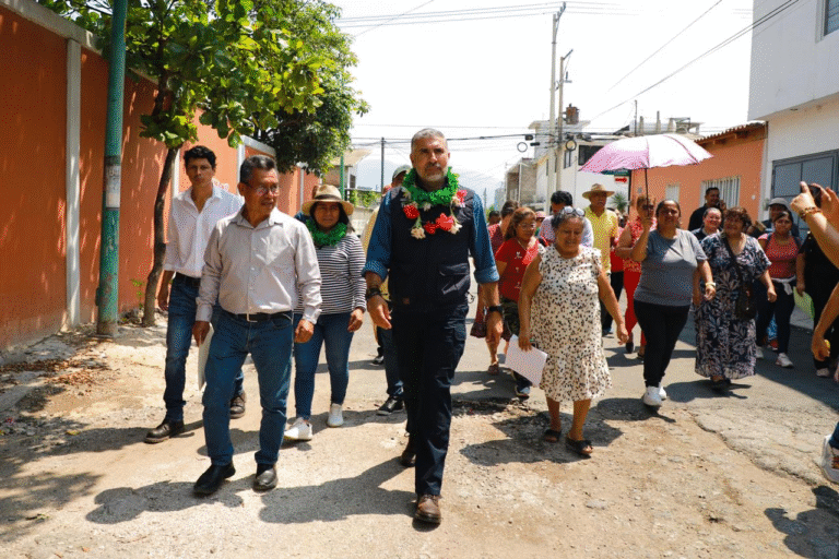 Ángel Torres arranca nueva obra del programa Calles Felices en la colonia Caminera
