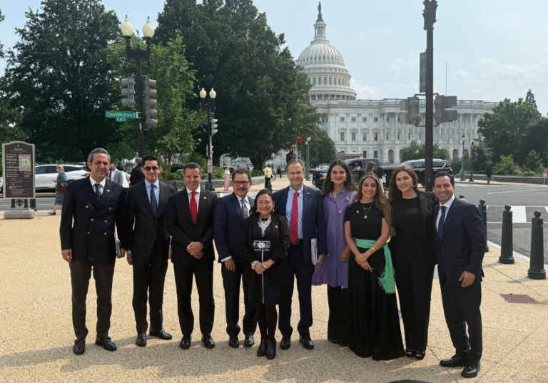 Morena cabildea en Washington contra impuesto a remesas: “No se puede gravar la esperanza”