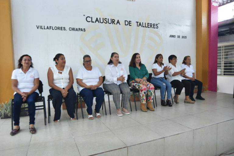 Villaflores impulsa el autoempleo con cursos de capacitación: clausura encabezada por Margarita Sarmiento