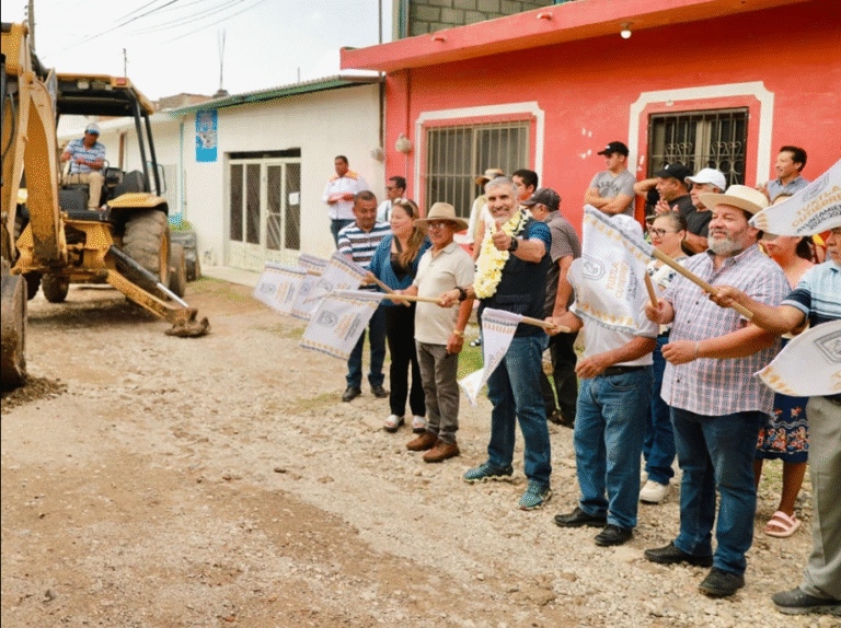 Inicia nueva obra del programa Calles Felices en El Jobo, Tuxtla Gutiérrez