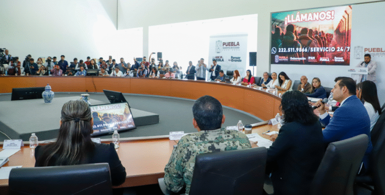 Libertad de expresión está garantizada en Puebla: Alejandro Armenta