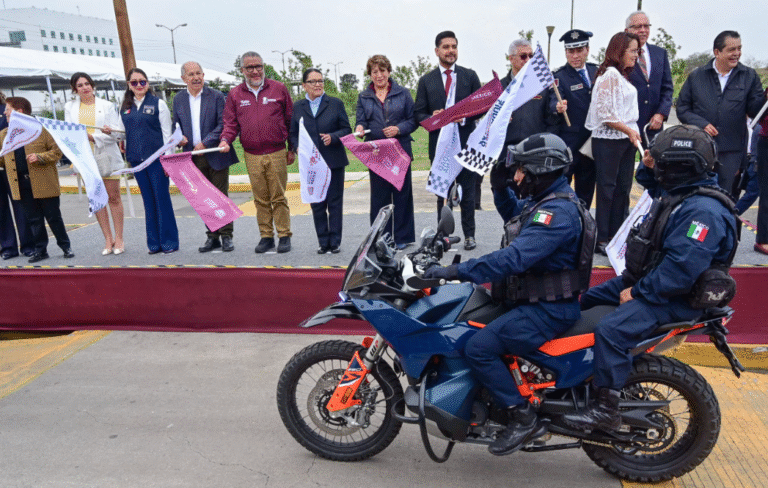 Delfina Gómez moderniza seguridad en Nezahualcóyotl con 240 patrullas de última generación