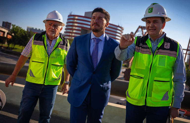 Samuel García supervisa avances en la construcción de la Línea 6 del Metro
