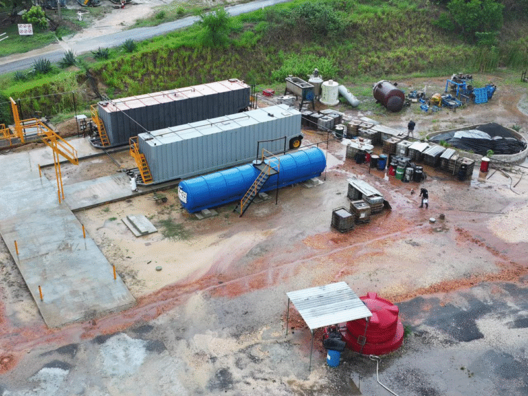 SSPC desmantela operación clandestina de combustibles en Coatzacoalcos; se recuperan más de 500 mil litros de crudo