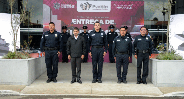 Renuevan uniformes de la Policía de la Ciudad para fortalecer identidad y proximidad
