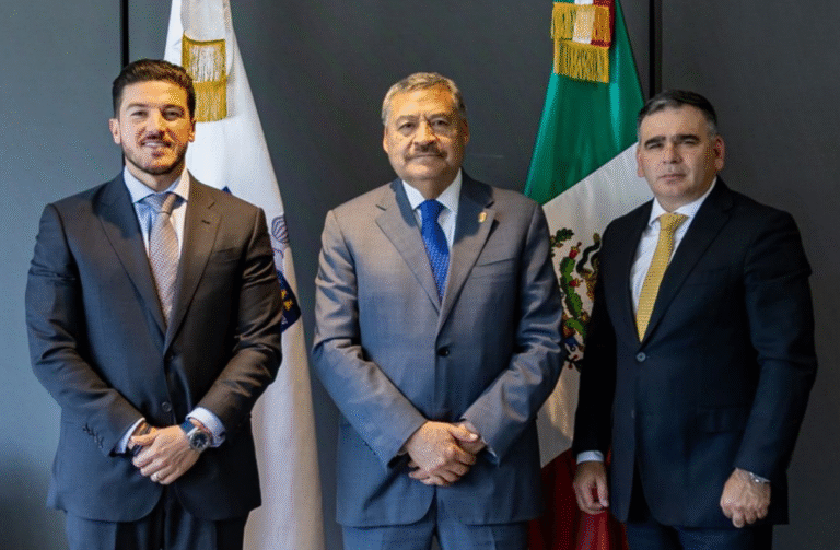 Samuel García refrenda apoyo a la UANL y sus proyectos estratégicos