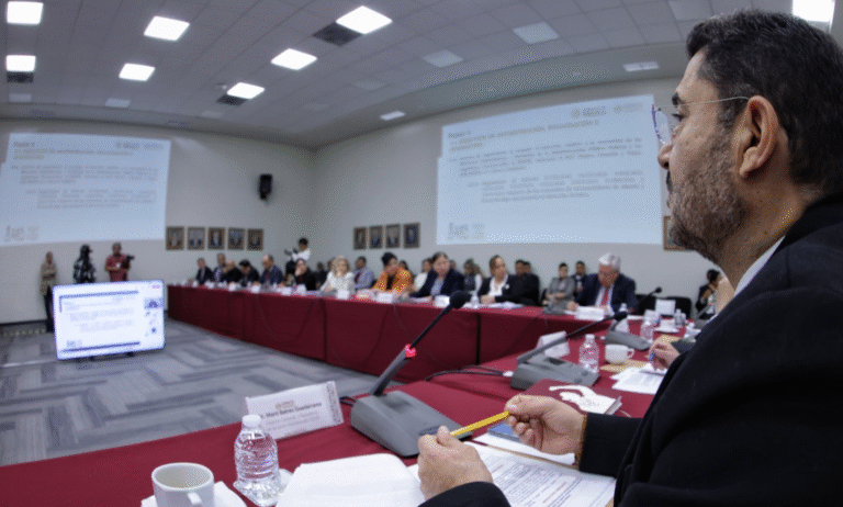 Martí Batres llama a fortalecer el Pensionissste como única Afore 100 % pública