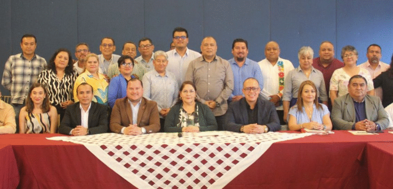Fortalece Veracruz la supervisión escolar con reunión de presidentes regionales de Educación Primaria