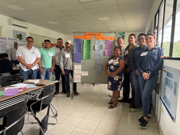 Académicos de la UNACH impulsan agroecología en Centroamérica con proyecto trinacional