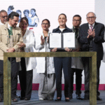 Claudia Sheinbaum firma decreto para incorporar hospitales y unidades médicas rurales al IMSS en beneficio de 10.8 millones de personas